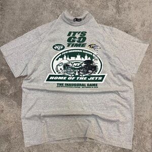 NFL New York Jets Gray Tee with Green Team Graphic